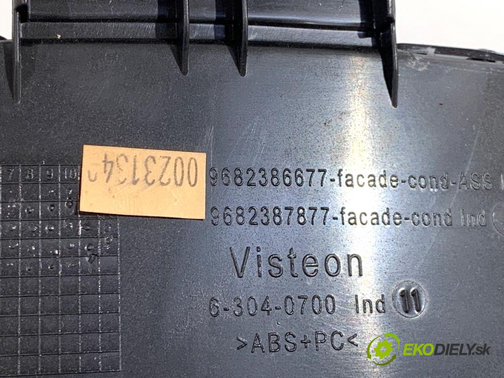 CITROEN C5 III sedan 2011 100 kW 2.0 HDi (RDRHDA) 1997 lišty kryt 9682297777 9682425577 (Lišta)