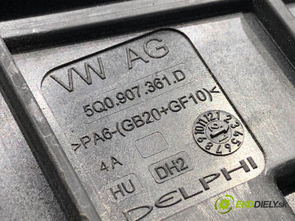 VW ARTEON liftback 2021 235 kW TSI R 1984 skříňka poistková 5Q0907361D (Pojistková skříňka)