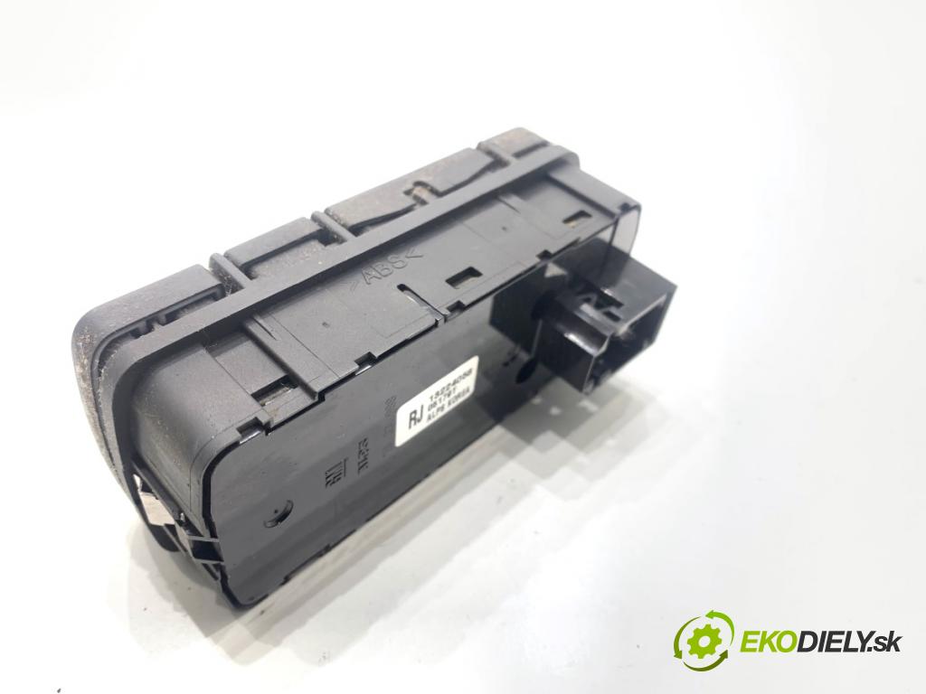 OPEL VECTRA C sedan 2006 114 kW 2.2 DGi (F69) 2198 Prepínač okien 13224058 (Prepínacie páčky pod volantom)