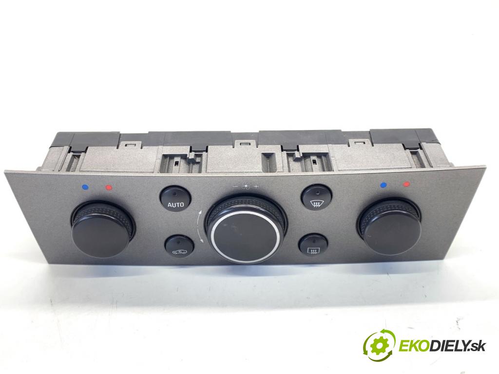 OPEL VECTRA C sedan 2006 114 kW 2.2 DGi (F69) 2198 Panel ovládania kúrenia 13212340 (Prepínacie páčky pod volantom)