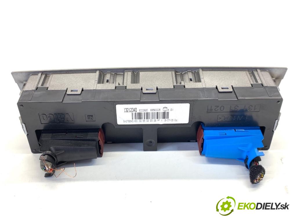 OPEL VECTRA C sedan 2006 114 kW 2.2 DGi (F69) 2198 Panel ovládania kúrenia 13212340 (Prepínacie páčky pod volantom)