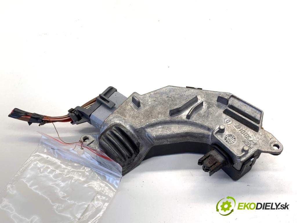 OPEL VECTRA C sedan 2006 114 kW 2.2 DGi (F69) 2198 odpor rezistor topení vzduchu 73421312U (Odpor topení)