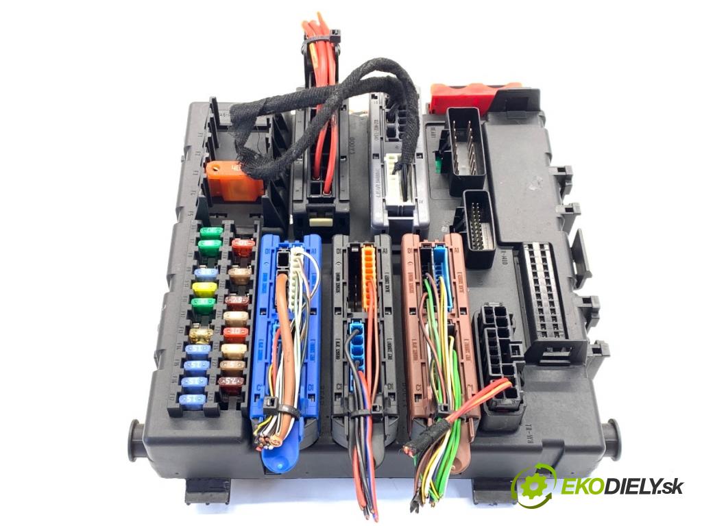 OPEL VECTRA C sedan 2006 114 kW 2.2 DGi (F69) 2198 Modul BSI 460023260 (Poistková skrinka)