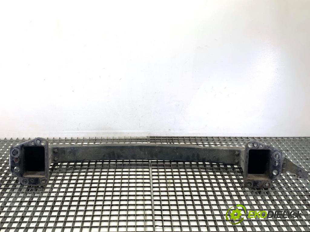 OPEL VECTRA C sedan 2006 114 kW 2.2 DGi (F69) 2198 výztuha nárazníka přední část  (Přední výztuha)