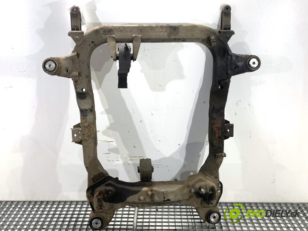 OPEL VECTRA C sedan 2006 114 kW 2.2 DGi (F69) 2198 výztuha pod motor  (Přední výztuha)