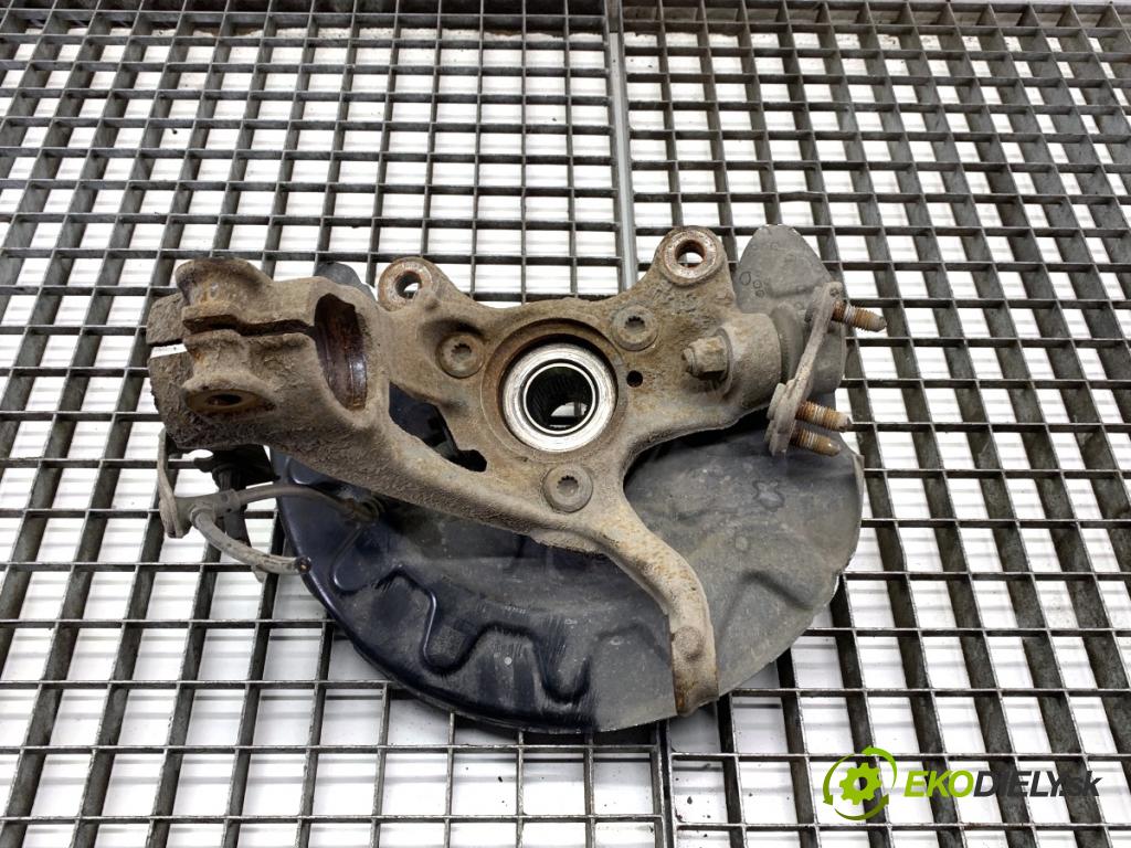 VW GOLF VII liftback 2016 85 kW e-Golf  náboj ľavy predný 5Q0400053DF