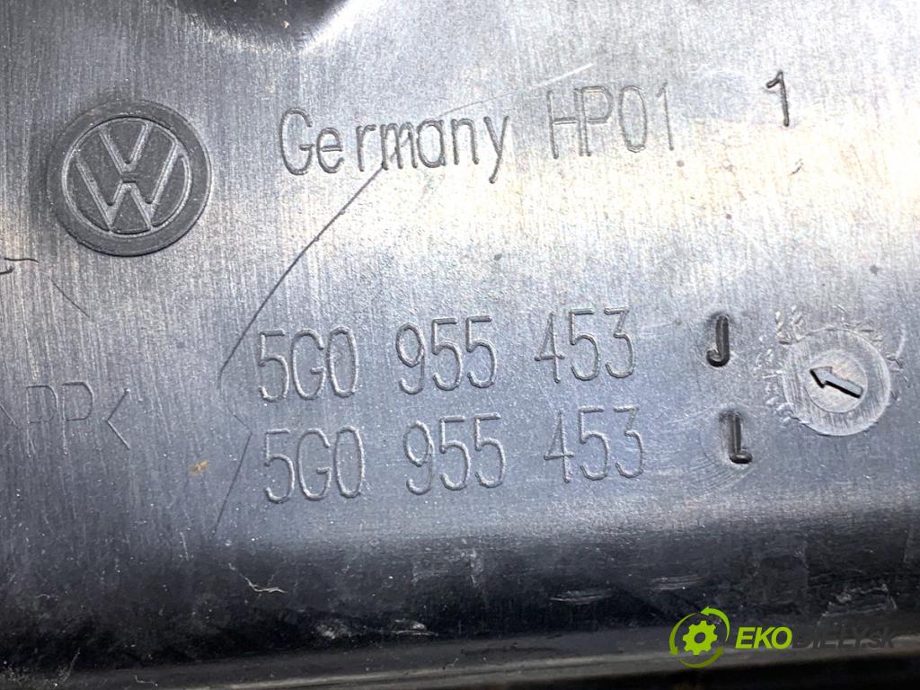 VW GOLF VII liftback 2016 85 kW e-Golf  Nádržka ostrekovačov 5G0955453