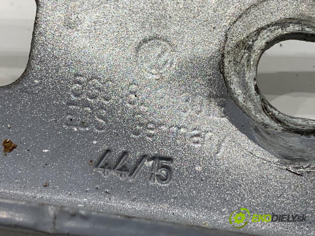 VW GOLF VII liftback 2016 85 kW e-Golf  Záves kapoty ľavy predný