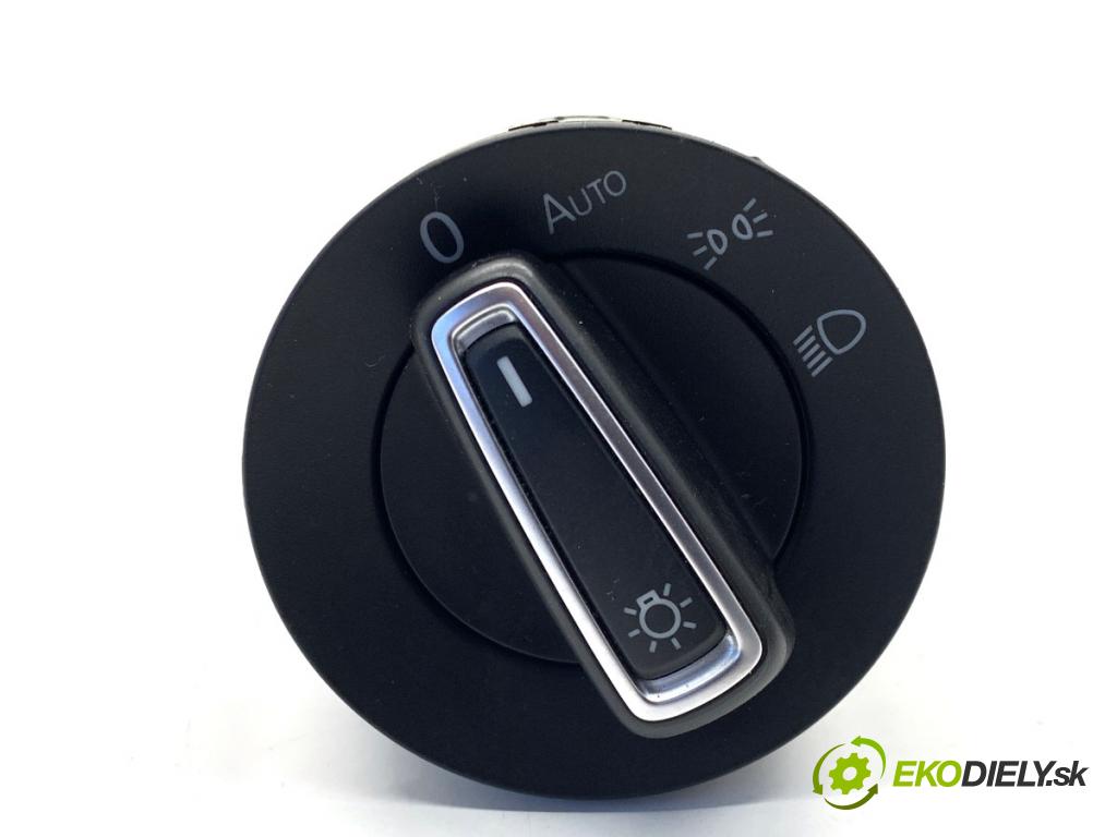 VW GOLF VII liftback 2016 85 kW e-Golf  Spínač svetiel 5G0941431BJ