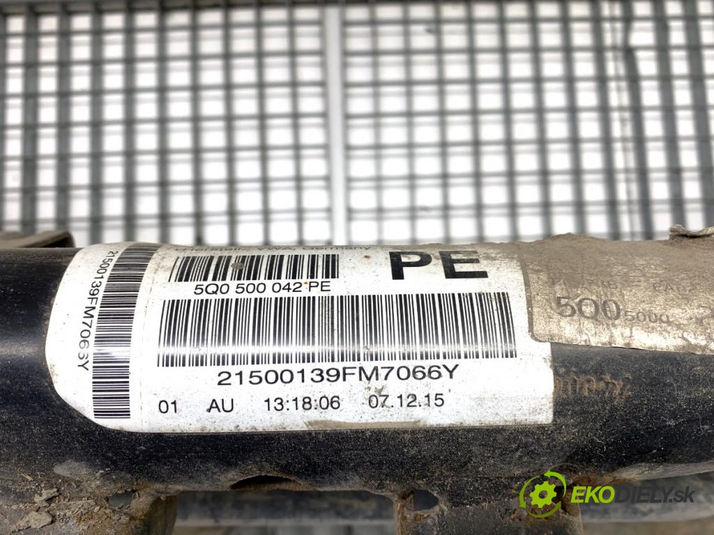 VW GOLF VII liftback 2016 85 kW e-Golf  Výstuha zad 5Q0500042PE