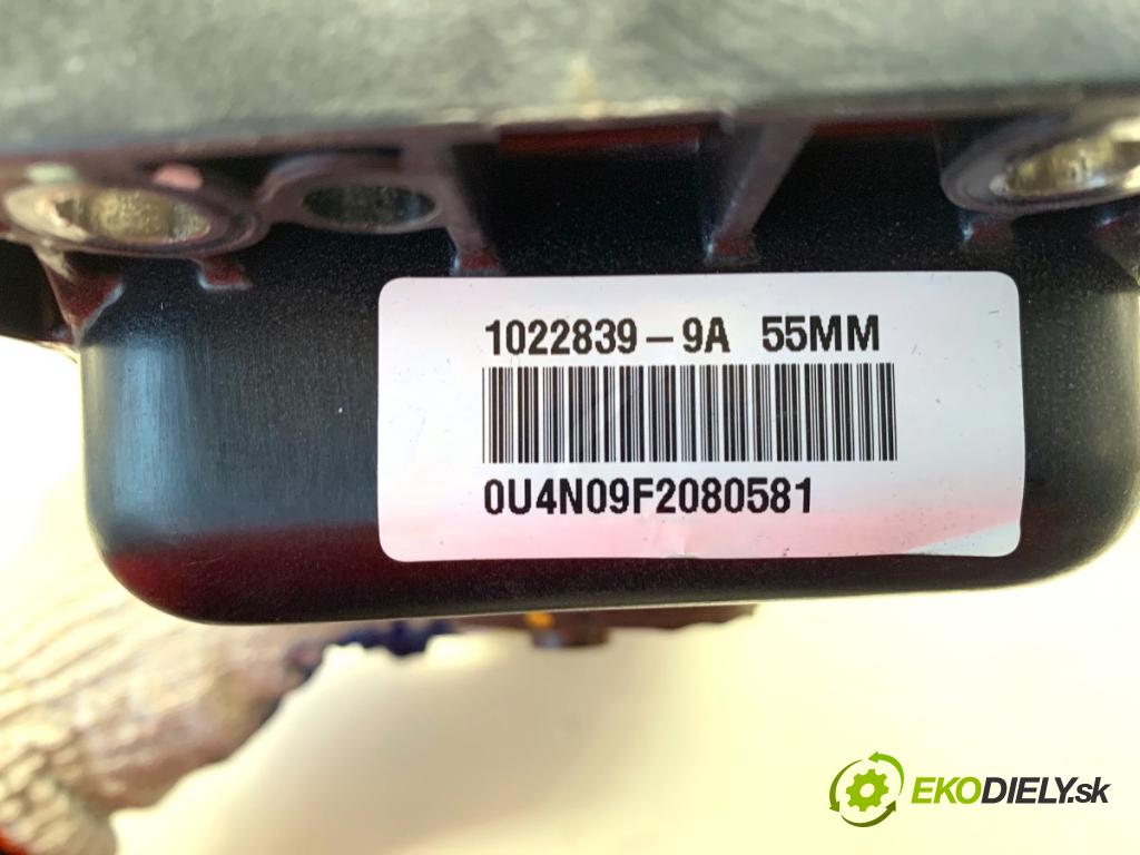 VW GOLF VII liftback 2016 85 kW e-Golf  AirBag spolujazdca 5GM880204B (Airbag)