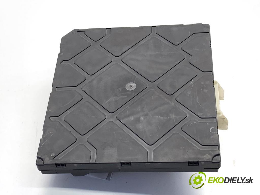 VW GOLF VII liftback 2016 85 kW e-Golf  Modul komfortu 5Q0937085AH (Modul komfortu)