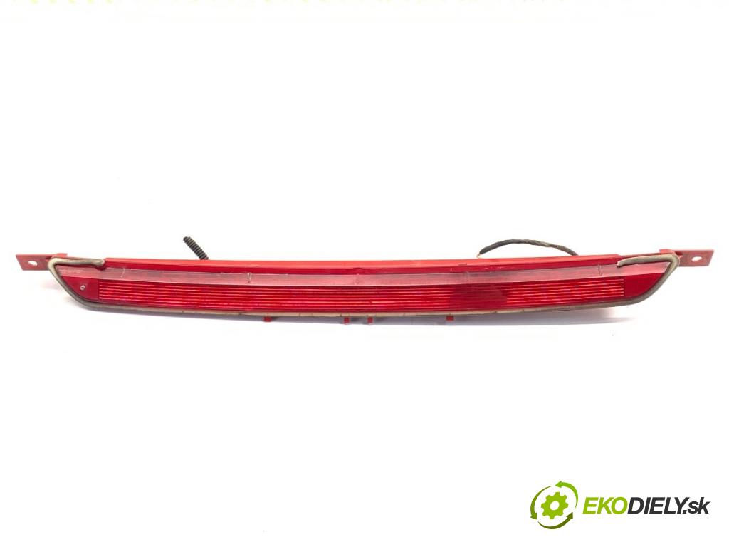 VW GOLF VII liftback 2016 85 kW e-Golf  světlo brzdových světel 5G6945087A