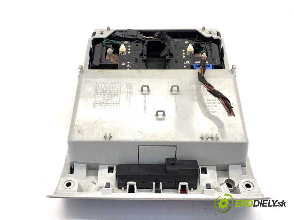 VW GOLF VII liftback 2016 85 kW e-Golf  světlo stropní 5G0868837