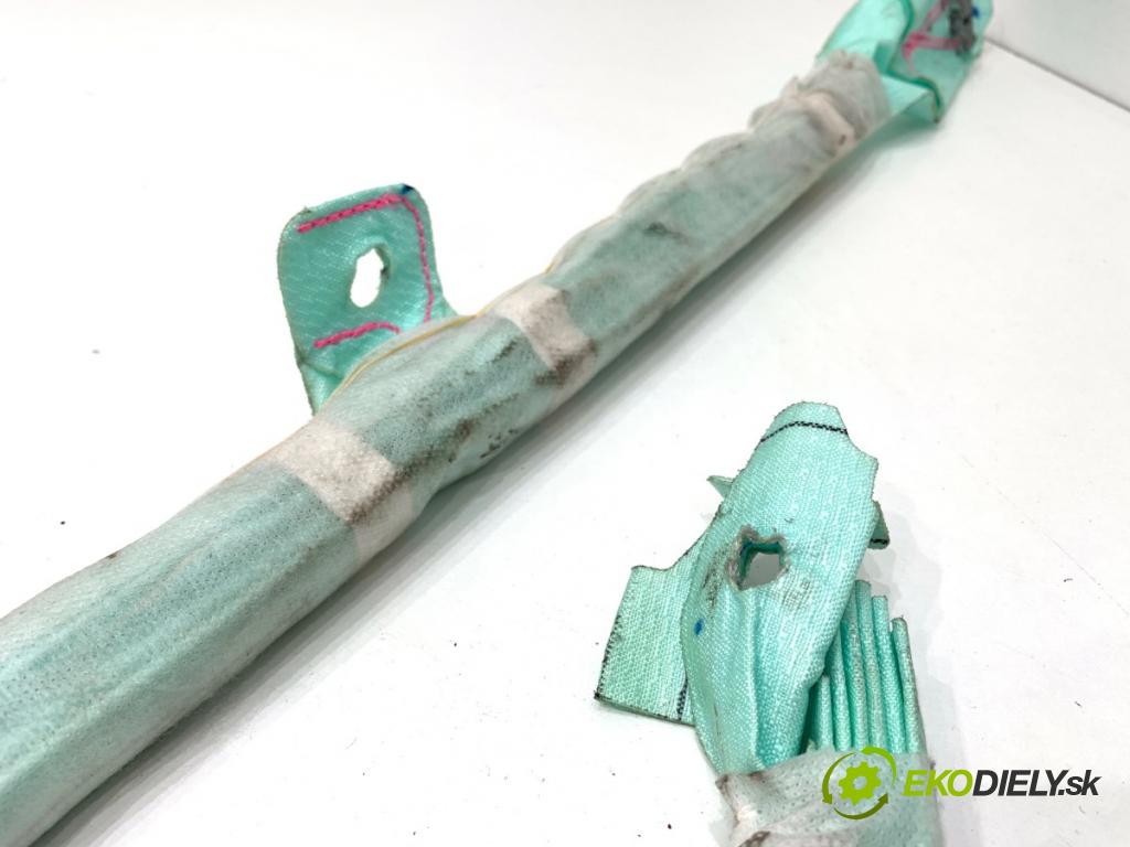 VW GOLF VII liftback 2016 85 kW e-Golf  stropní pravý