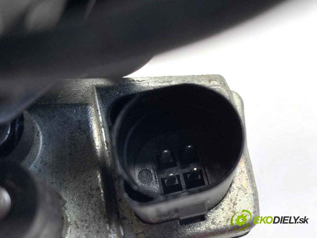 VW GOLF VII liftback 2016 85 kW e-Golf  Kľučka dverí zad 5GE827469F