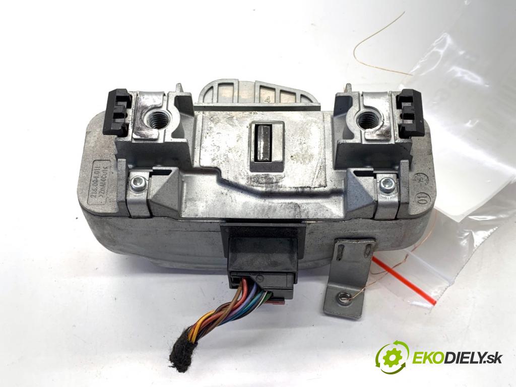 VW GOLF VII liftback 2016 85 kW e-Golf  blokáda volantu 5Q0905861A (Řízení ostatní)