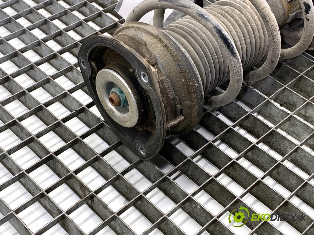 VW GOLF VII liftback 2016 85 kW e-Golf  tlumič levý přední část ZE 5Q0413023FK