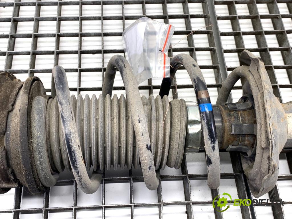 VW GOLF VII liftback 2016 85 kW e-Golf  tlumič levý přední část ZE 5Q0413023FK