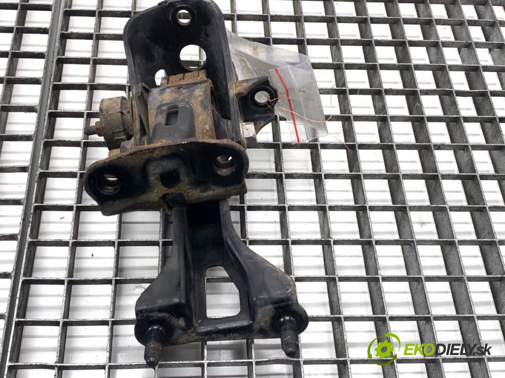 LEXUS CT liftback 2011 73 kW 200h (ZWA10_) 1798 Držiak prevodovky