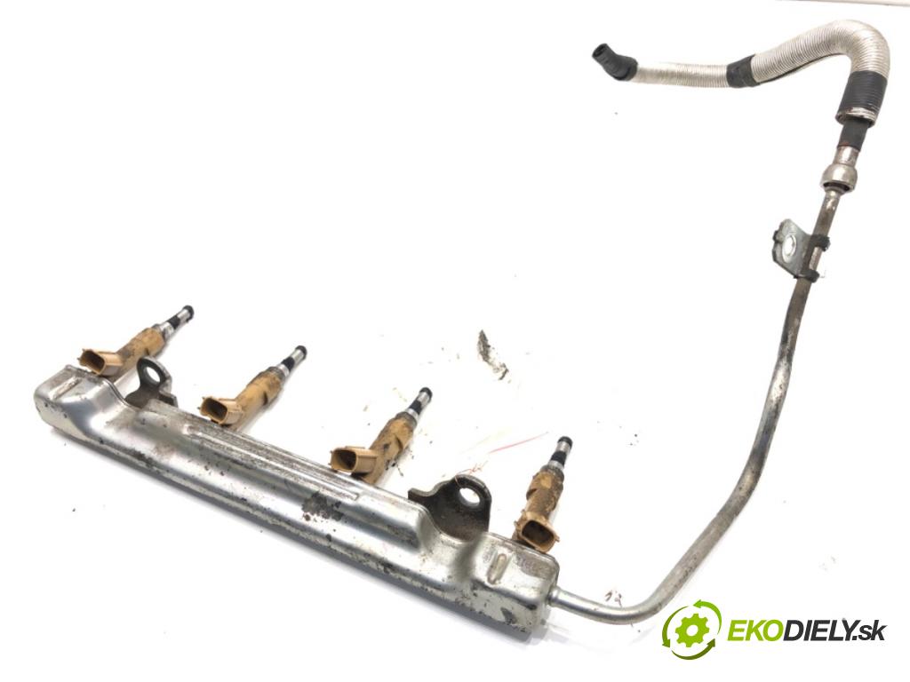 LEXUS CT liftback 2011 73 kW 200h (ZWA10_) 1798 lišta vstřikovací trysky: 23250-37010