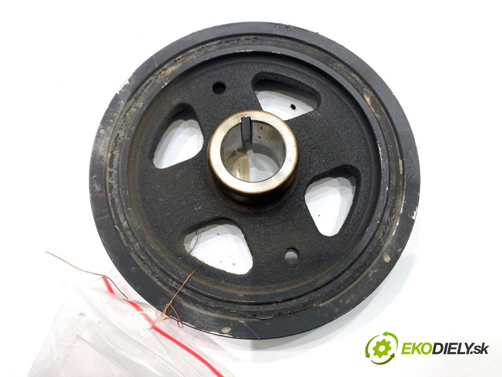 LEXUS CT liftback 2011 73 kW 200h (ZWA10_) 1798 koleso kolesová hriadeľa (Remenica)