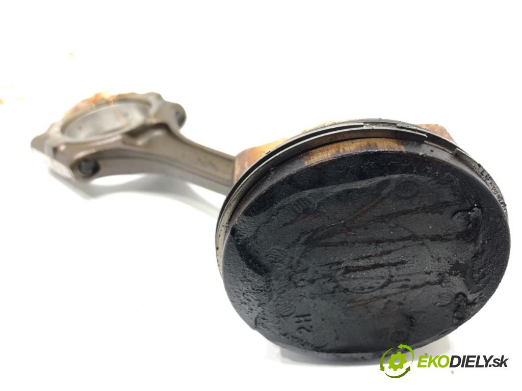 LEXUS CT liftback 2011 73 kW 200h (ZWA10_) 1798 PIEST: ojnica  (Piest)