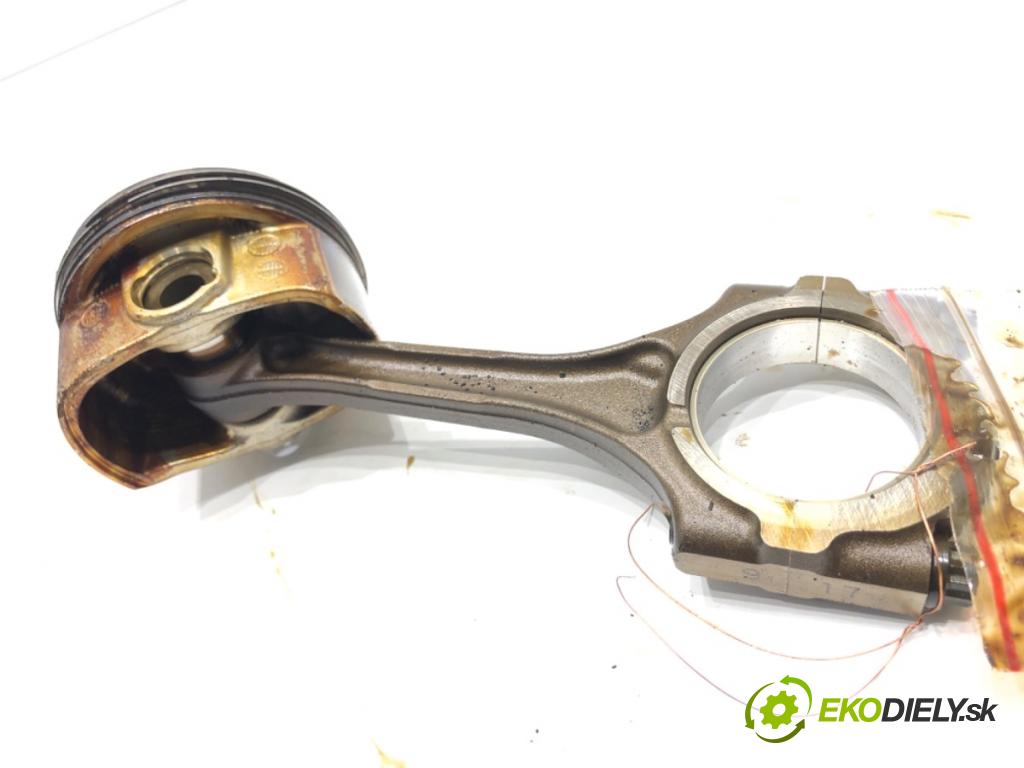 LEXUS CT liftback 2011 73 kW 200h (ZWA10_) 1798 PIEST: ojnica  (Piest)