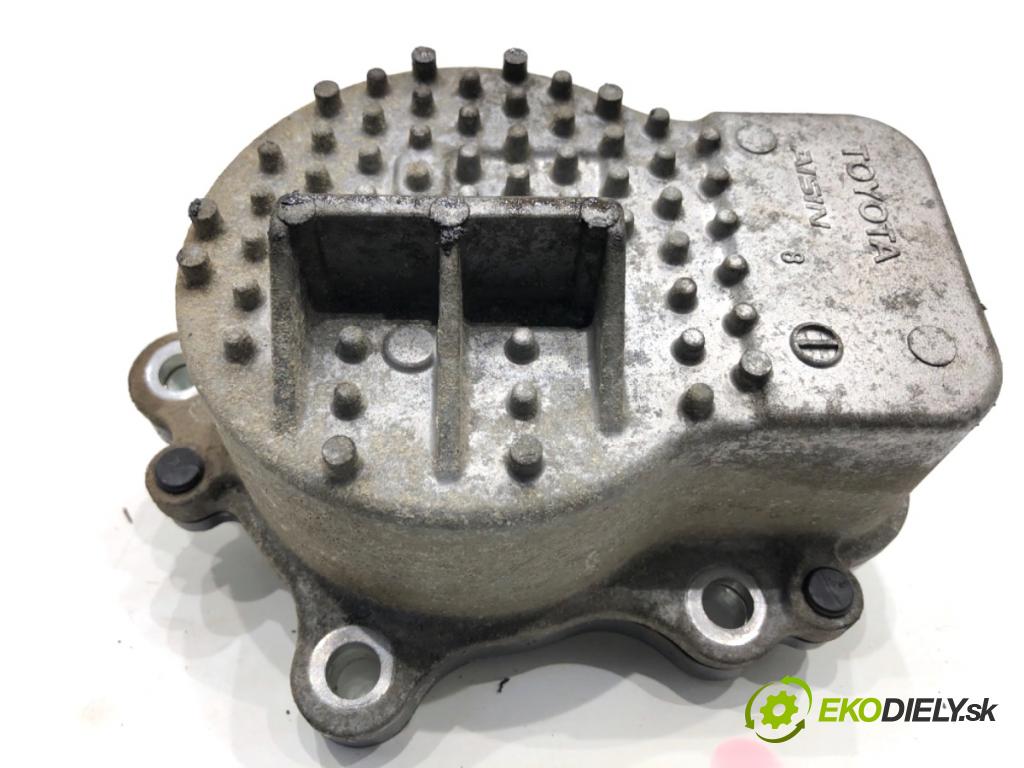 LEXUS CT liftback 2011 73 kW 200h (ZWA10_) 1798 pumpa vody  (Vodní pumpa)