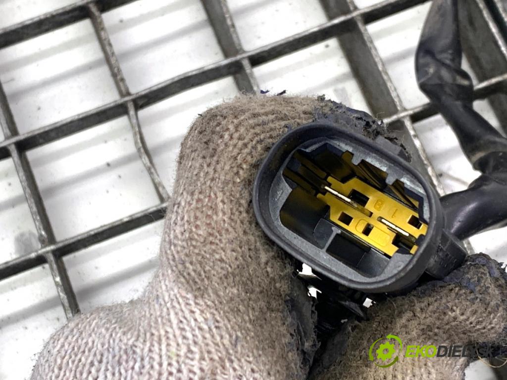 PEUGEOT 308 I liftback 2007 88 kW 1.6 16V 1598 Ventilátor chladiča 993398C (Ventilátor)