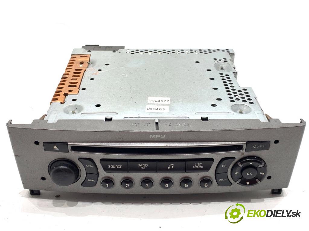 PEUGEOT 308 I liftback 2007 88 kW 1.6 16V 1598 RADIO  (Audio zariadenie)