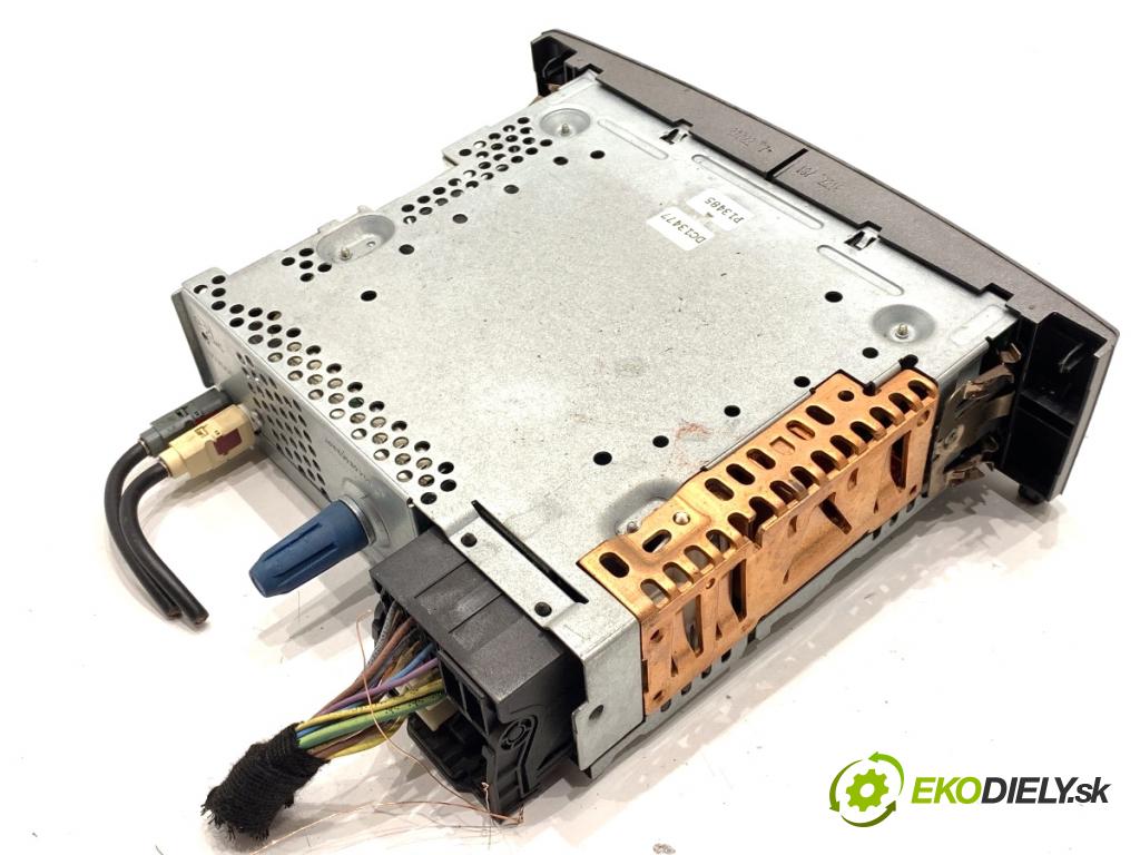 PEUGEOT 308 I liftback 2007 88 kW 1.6 16V 1598 RADIO  (Audio zariadenie)