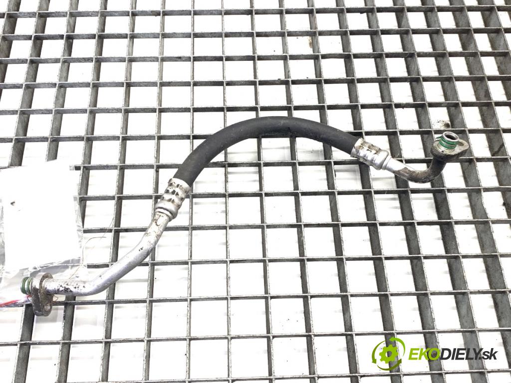 PEUGEOT 308 I liftback 2007 88 kW 1.6 16V 1598 rúrka klimatizace  (Trubka klimatizace)