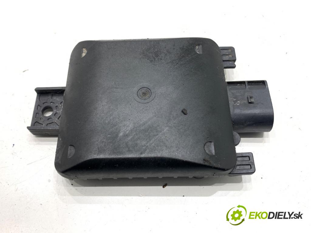 VW ARTEON liftback 2021 235 kW TSI R 1984 RADAR: DISTRONIC 2Q0907686B