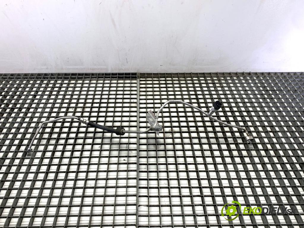 VW ARTEON liftback 2021 235 kW TSI R 1984 rúrka klimatizace 3Q0816741H (Trubka klimatizace)