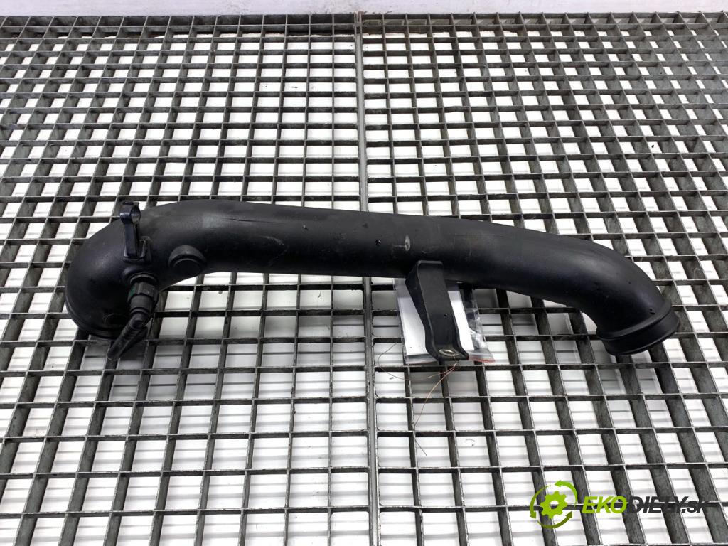 VOLVO V70 III Kombi 2008 147 kW 2.5 T 2521 Rúra turba 3M5-19A673-UD 31261244