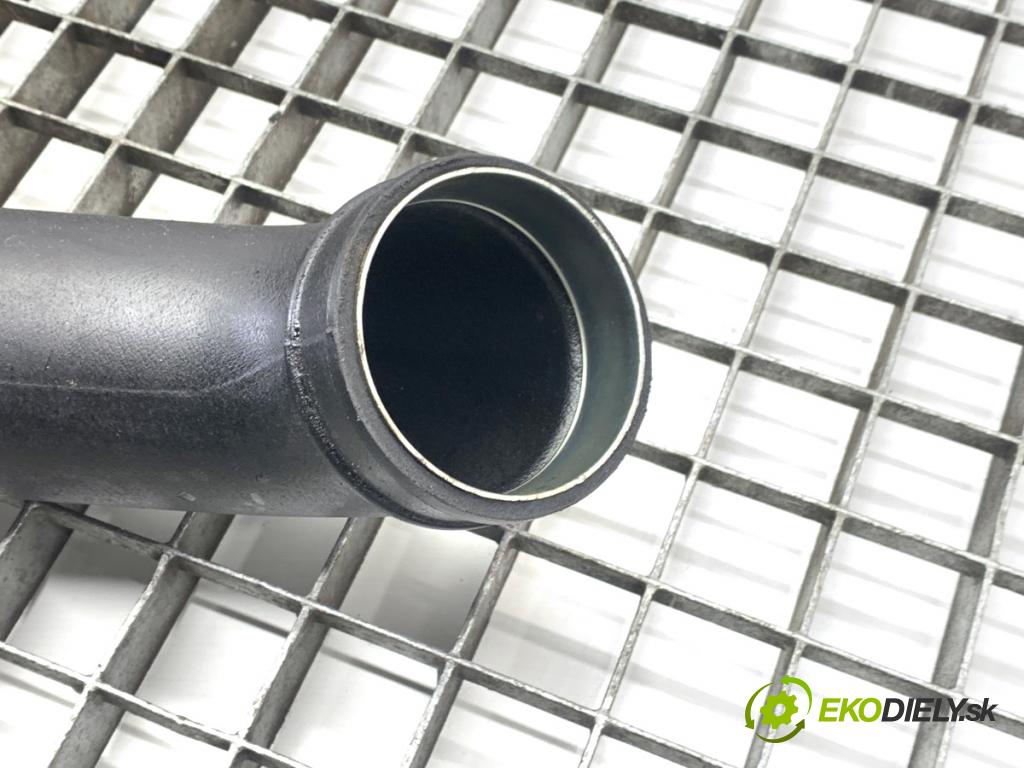 VOLVO V70 III Kombi 2008 147 kW 2.5 T 2521 Rúra turba 3M5-19A673-UD 31261244