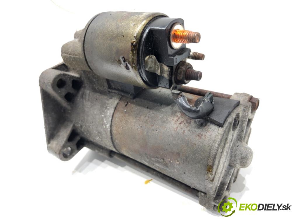 VOLVO V70 III Kombi 2008 147 kW 2.5 T 2521 startér 31268035 (Startér)