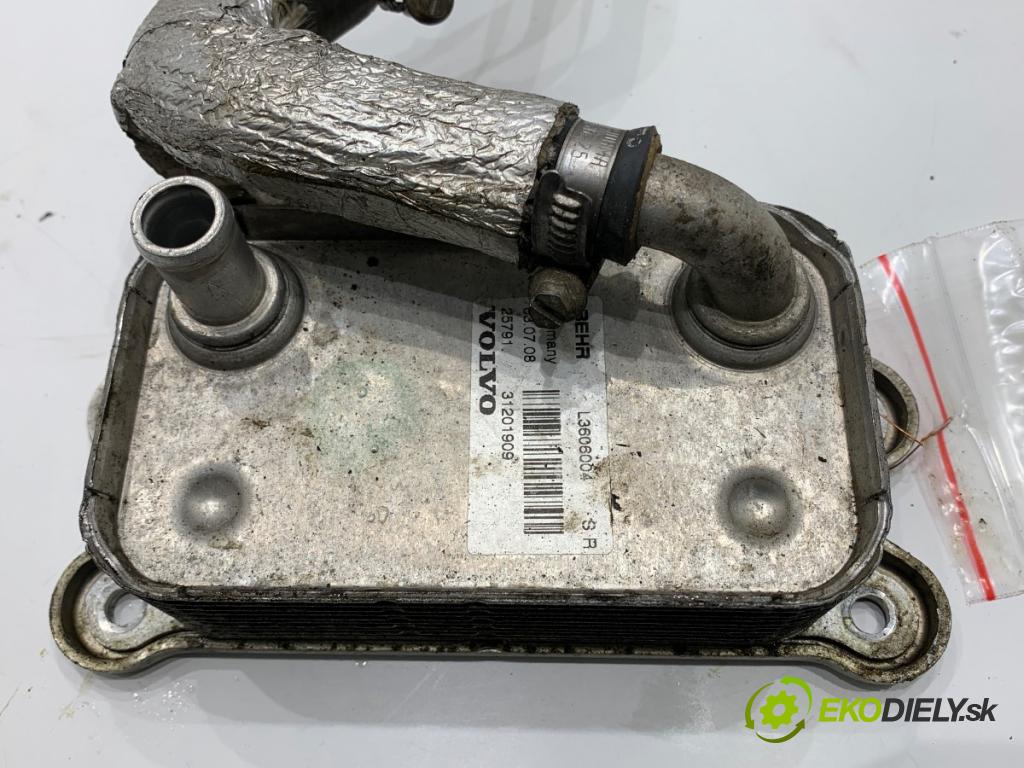 VOLVO V70 III Kombi 2008 147 kW 2.5 T 2521 chladič oleje 31201909