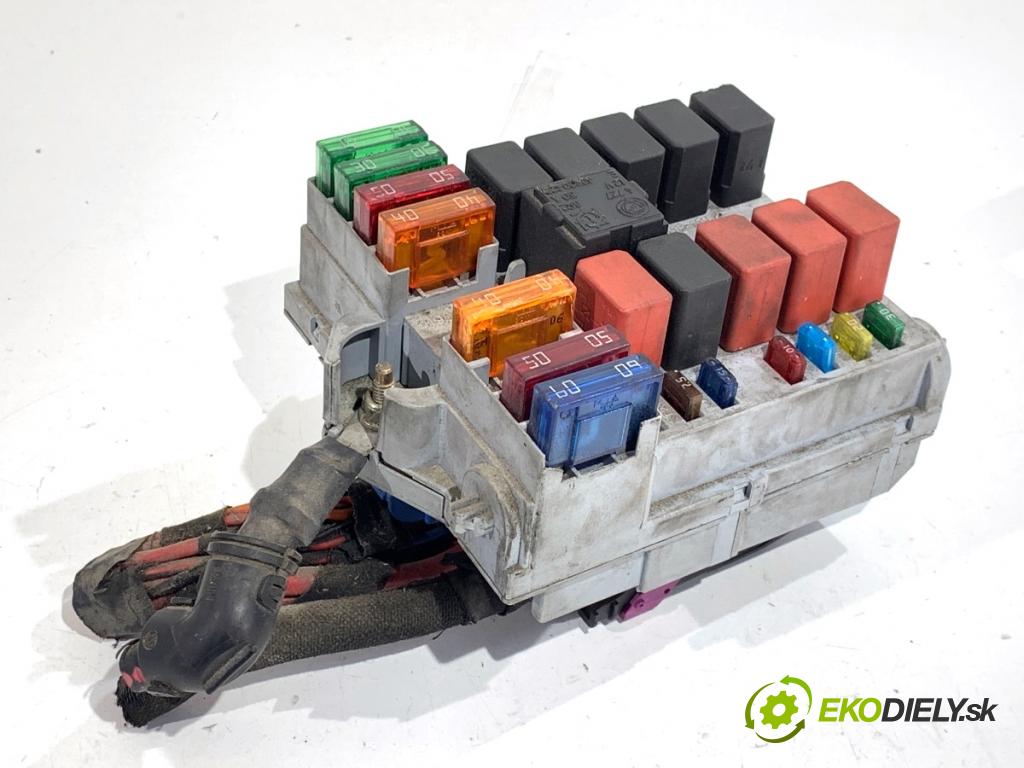 CITROEN JUMPER II Autobus 2003 62 kW 2.0 HDi 1997 skříňka poistková 1332043080 (Pojistková skříňka)