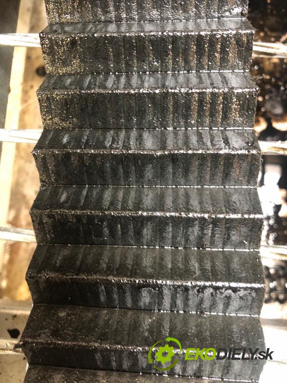 JAGUAR F-PACE SUV 2016 132 kW 2.0 TD4 AWD 1999 Motor PBG4D3 (Motor)