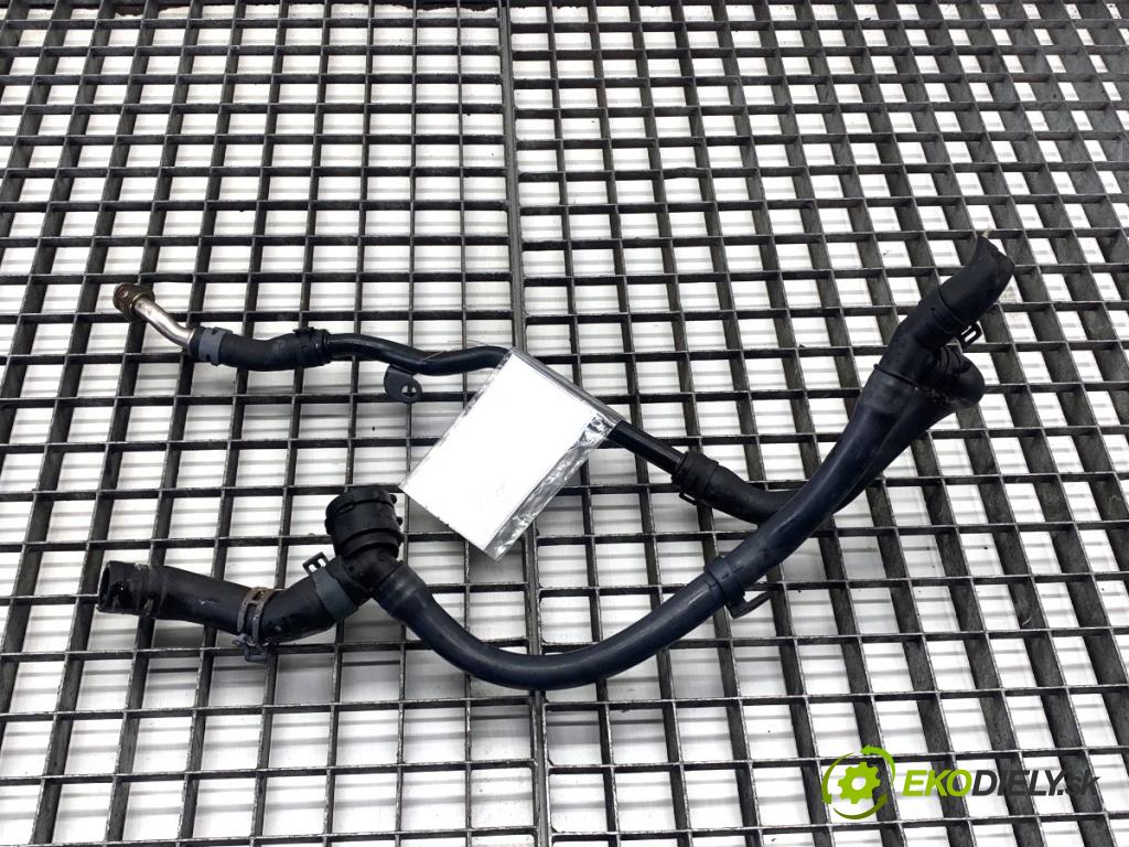 VW ARTEON liftback 2021 235 kW TSI R 1984 rúrka turba 06Q121085D (Hadica turbodúchadla)