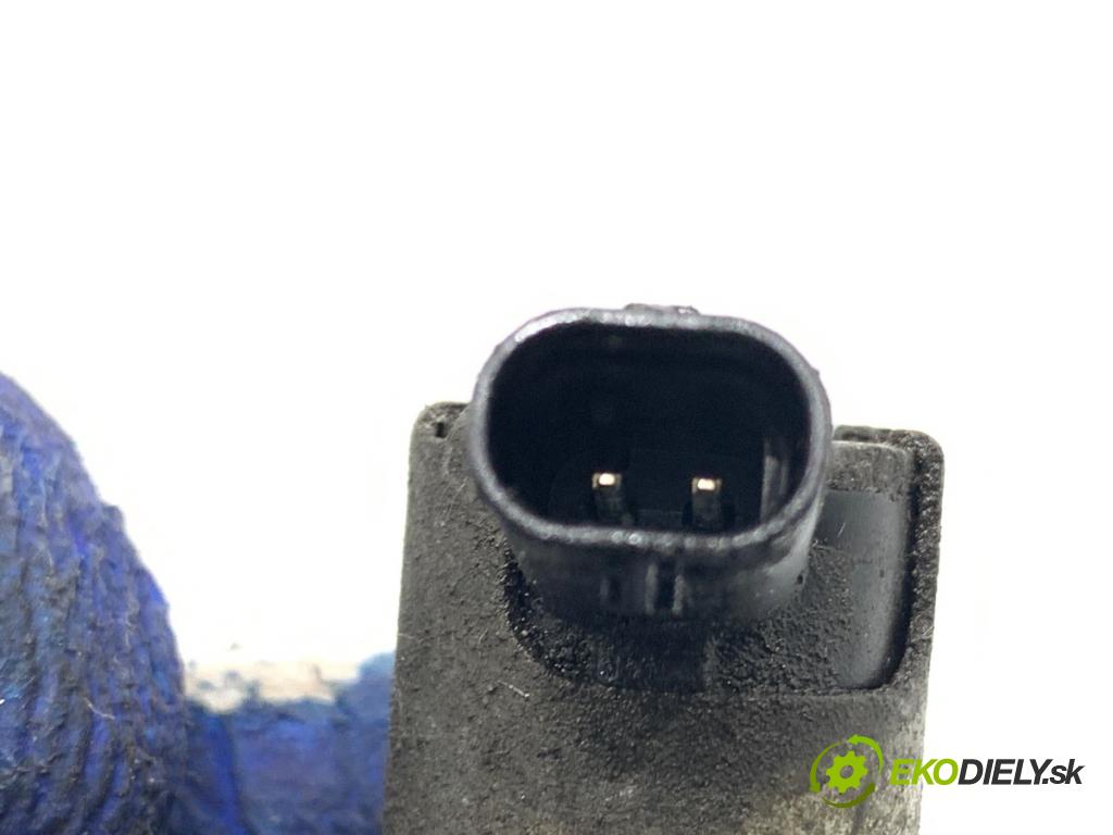 VW ARTEON liftback 2021 235 kW TSI R 1984 Regulátor tlaku oleje 06K115243L