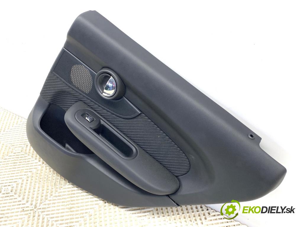 MINI CLUBMAN F54 Kombi 2019 100 kW Cooper 1499 čalúnenie Dvere pravy zad