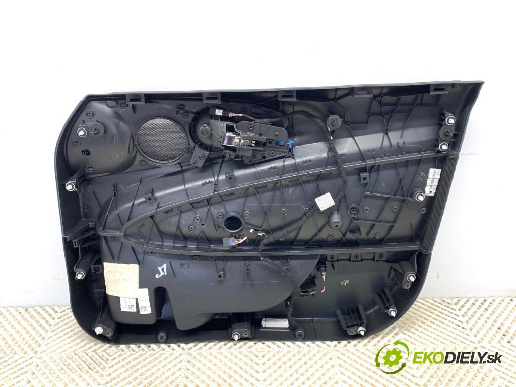 MINI CLUBMAN F54 Kombi 2019 100 kW Cooper 1499 čalúnenie Dvere ľavy predný