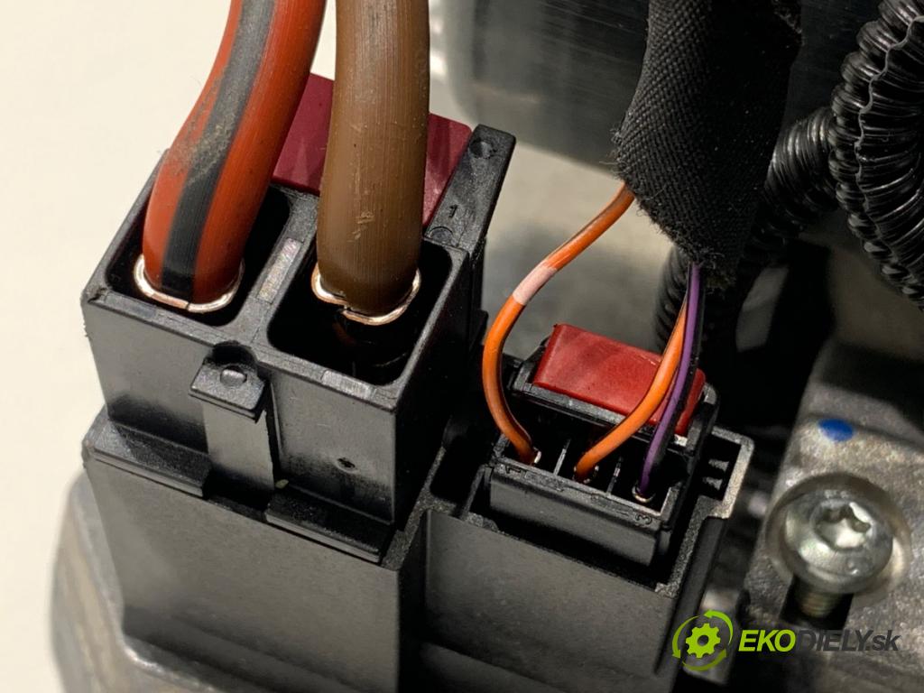 SKODA FABIA III liftback 2019 44 kW 1.0 999 pumpa servočerpadlo 6C1423510CE (Servočerpadlo)