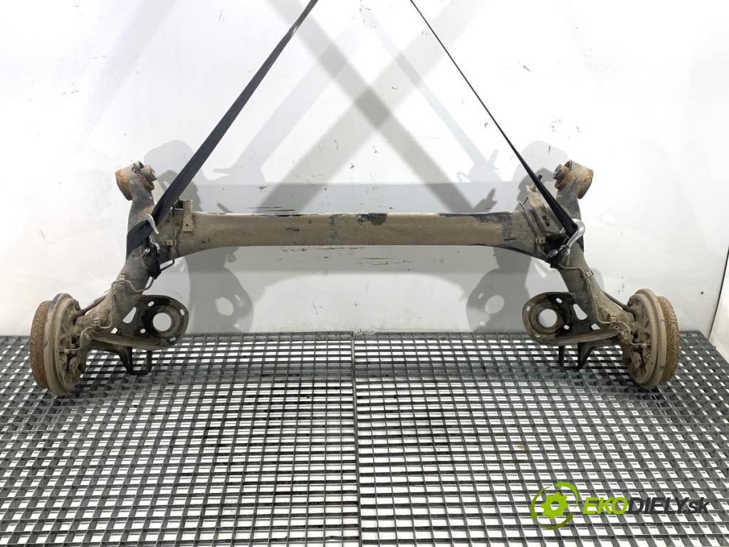 SKODA FABIA III liftback 2019 44 kW 1.0 999 Výstuha zad 