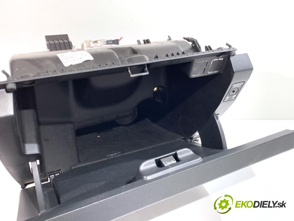 SKODA FABIA III liftback 2019 44 kW 1.0 999 Priehradka, kastlík spolujazdca 6V1857097M (Priehradka (kastlík))