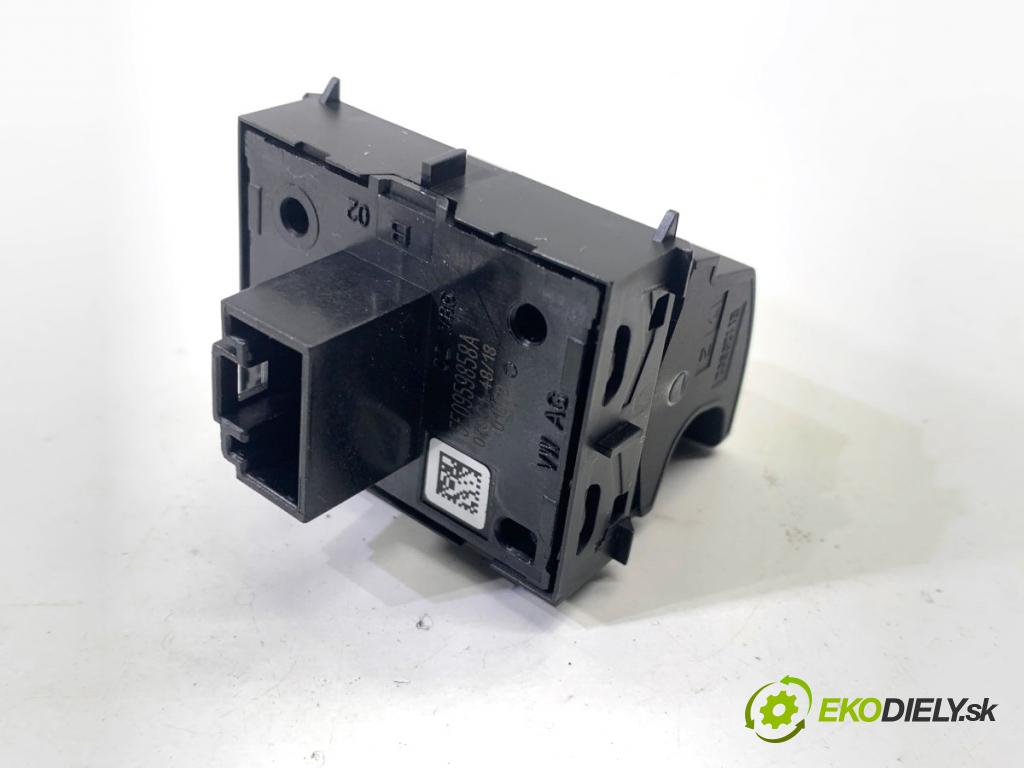 SKODA FABIA III liftback 2019 44 kW 1.0 999 Prepínač okien 5E0959858A (Prepínacie páčky pod volantom)