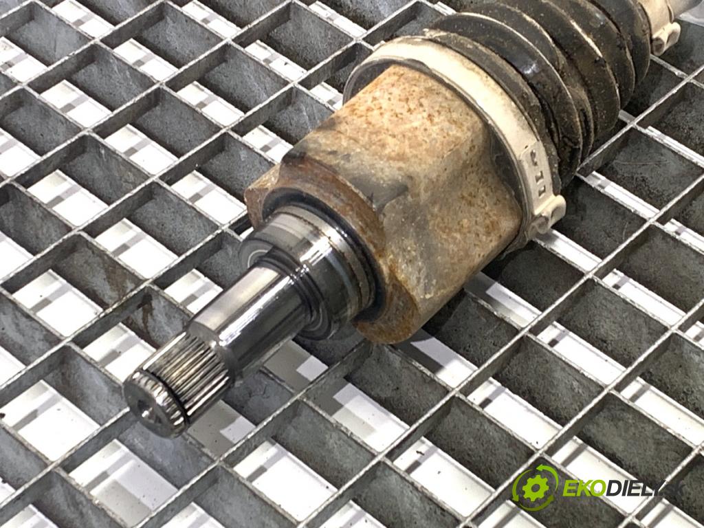 SKODA FABIA III liftback 2019 44 kW 1.0 999 Poloos ľavy predný 6C0407271H